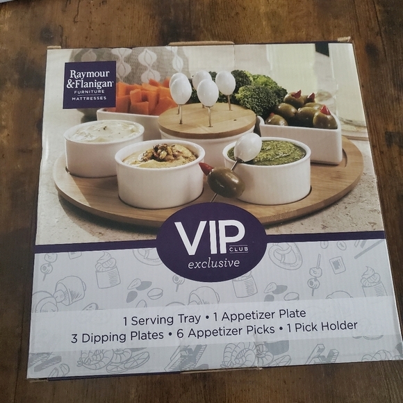 NWT appetizer entertaining set RAYMOUR & FLANIGAN - Picture 2 of 13